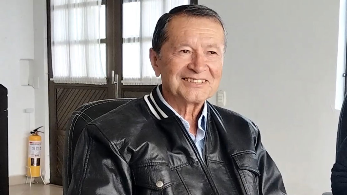 alt=testimonios-cursos-de-ingles-conversacional-bogota-campamentos-colombia-bilingue